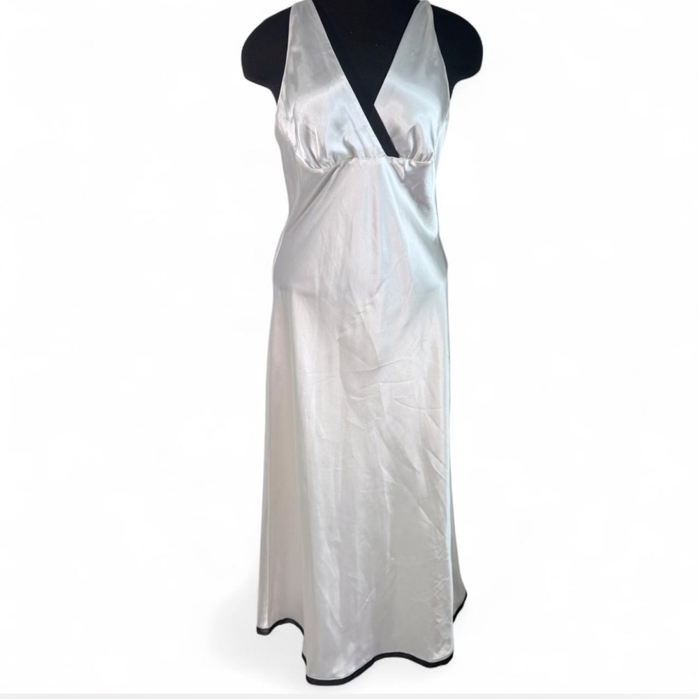 Jones New York Ivory Satin Slip Dress Black Trim Medium Y2K